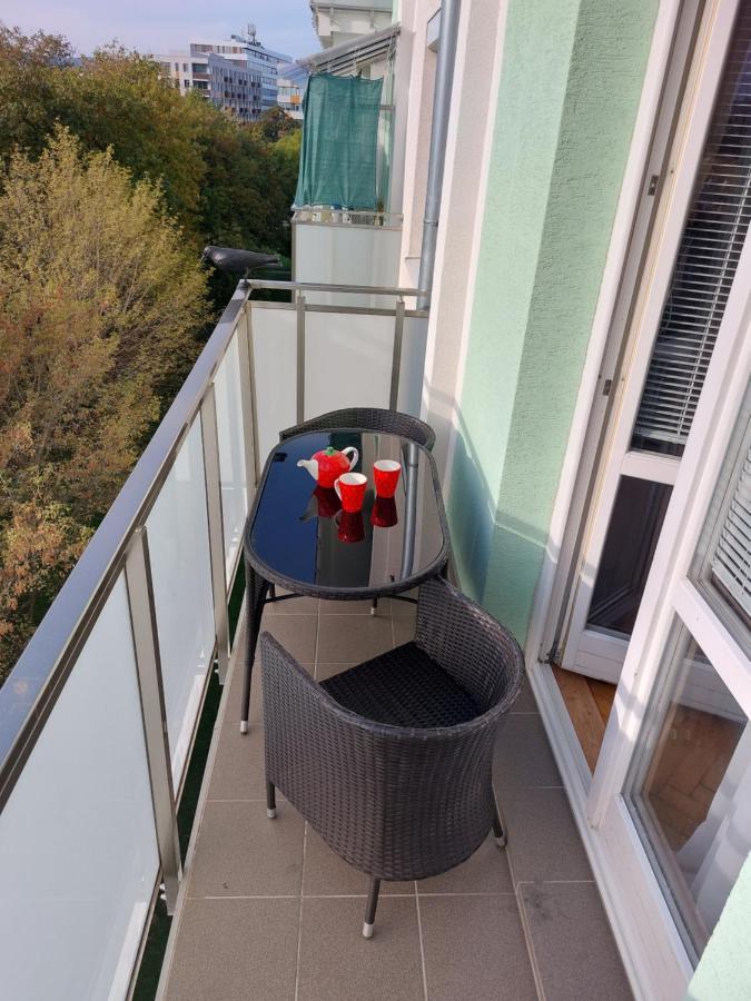 Apartman Merry Pozsony Kültér fotó
